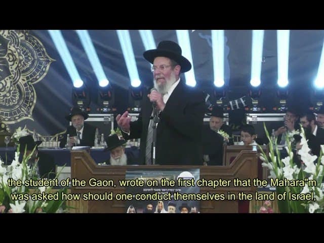 Rabi Kepala Ashkenazi Memberkati Rabi Yaron Reuven