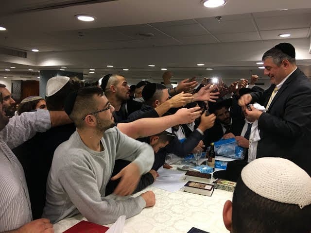 The HIDDEN LIFE OF SACRIFICES of Rabbi Yosef Mizrachi AMAZING STORY