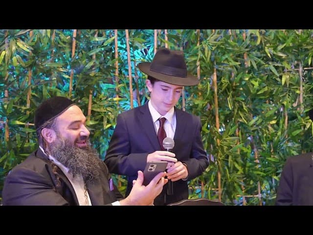 אבישי פרידלנדר מסיים ש"ס משניות באירוע הסיום וההכתרה