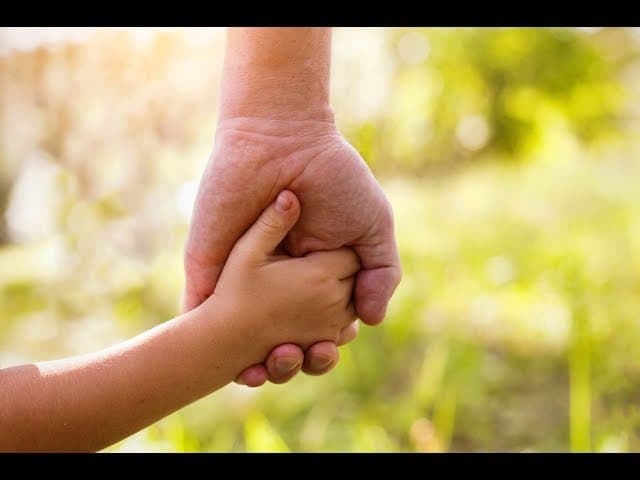 Rabbi Efraim Kachlon discusses Parashat VaYechi פרשת ויחי מהרב אפרים כחלון