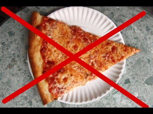 Non Kosher Pizza-What's The Secret Ingredient (4 Minutes)