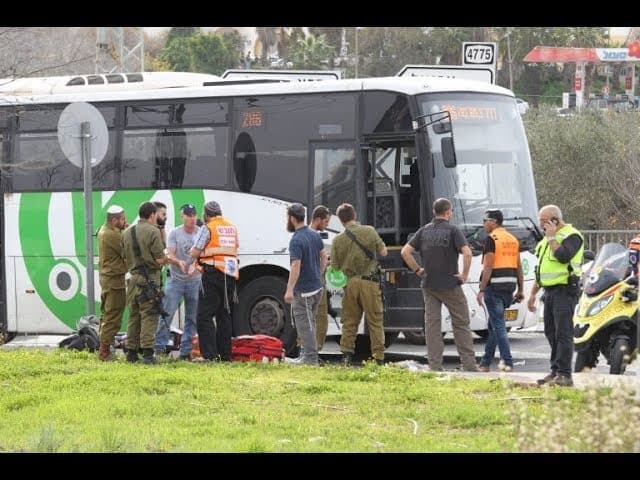 מה גרם לפיגוע באריאל ? הרב אפרים כחלון